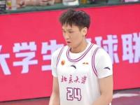 乐鱼体育 官方平台-包含广州男篮官宣：北大男篮球员管子煜加盟广州队的词条