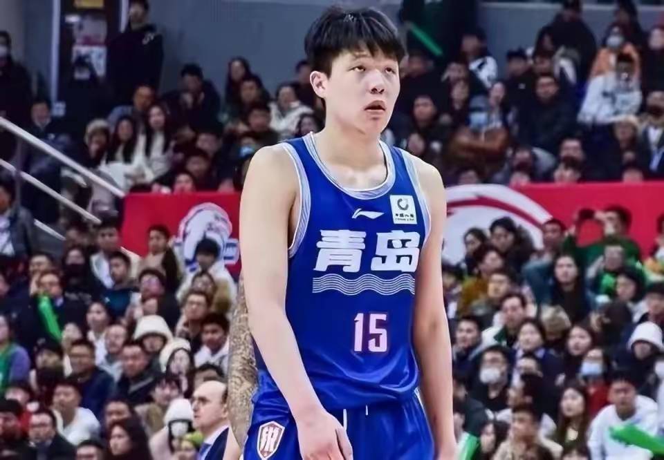 包含徐杰16+12广东胜天津杨瀚森18+10青岛胜深圳的词条