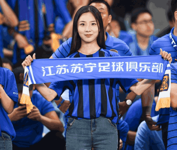 让球迷尖叫！欧预赛赛场燃情上演的简单介绍