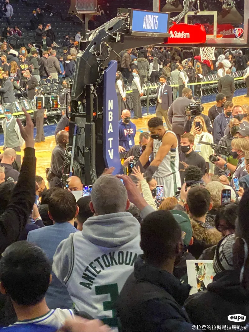 包含罗拉登扬晋级NBA全明星阵容，打破历史记录的词条